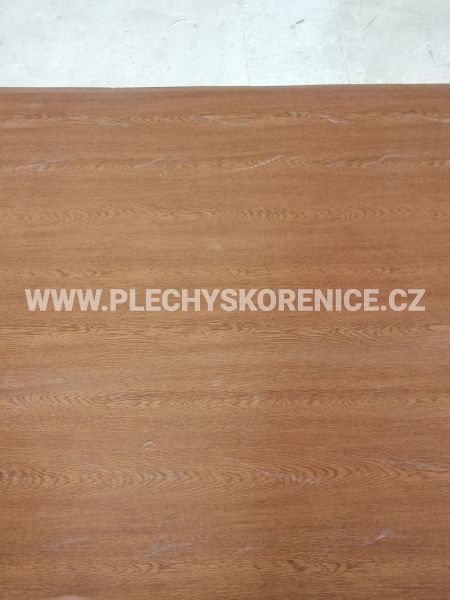 Tabulový plech - zlatý dub
